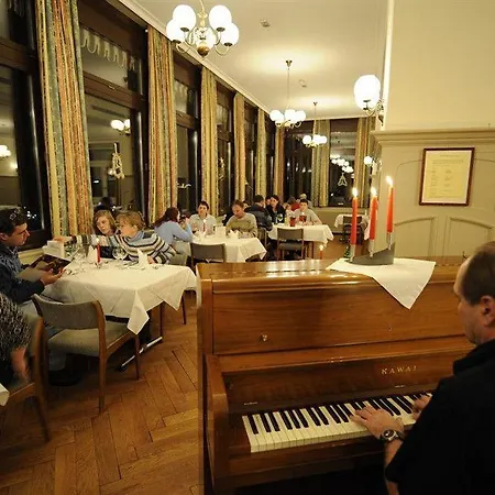 Edelweiss Hotel