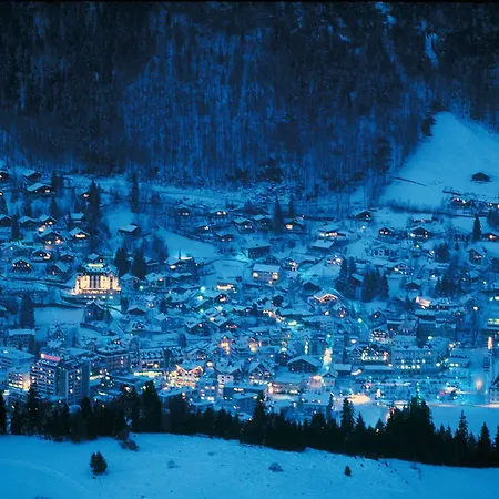 Hotel Edelweiss 3*