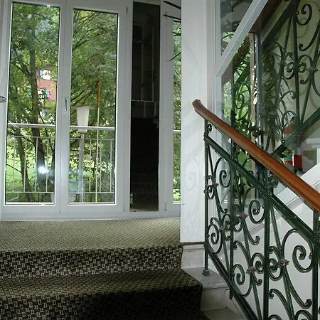 Edelweiss 3*